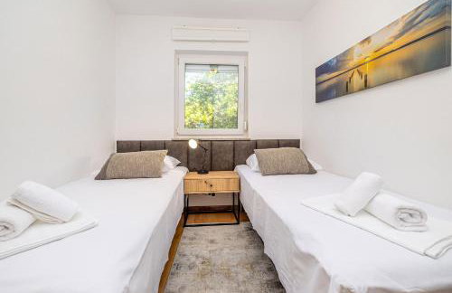 Holiday house AMARILLA with private pool - Photo 24