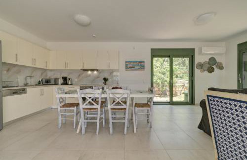 Ouzo Stone House 1, with private pool - Foto 56