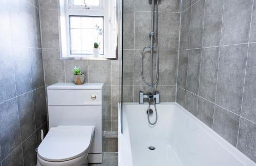 Castle House - Photo 53