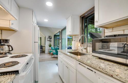 South Salem Vacation Rental with Furnished Deck! - Foto 12