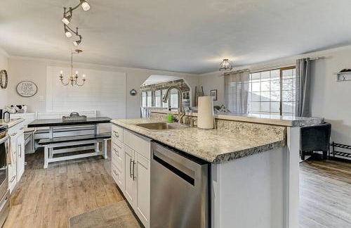 Stay in a Historic Gold Mine Town w/Mountain Views - Foto 46