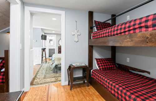 3BR Cozy Cabin Perfect for Family Getaway - Foto 3