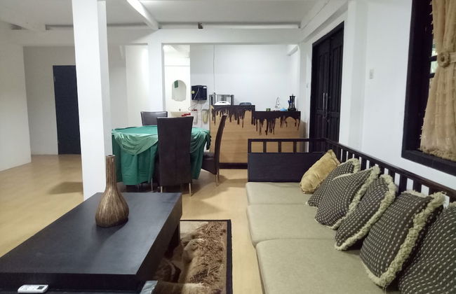 T-Rooms Homestay Bandara - Foto 16