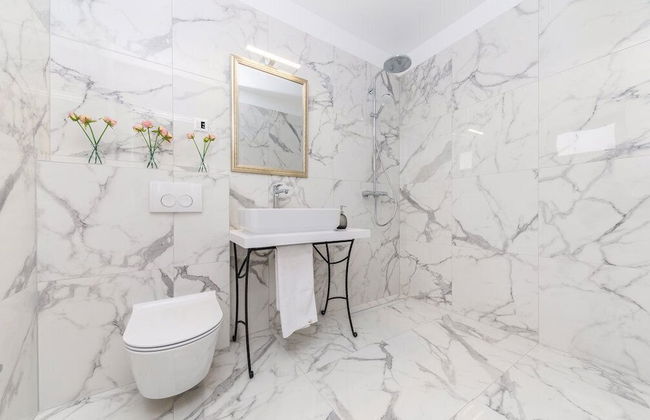 Beachfront Villa Baronessa with Pool - Photo 24