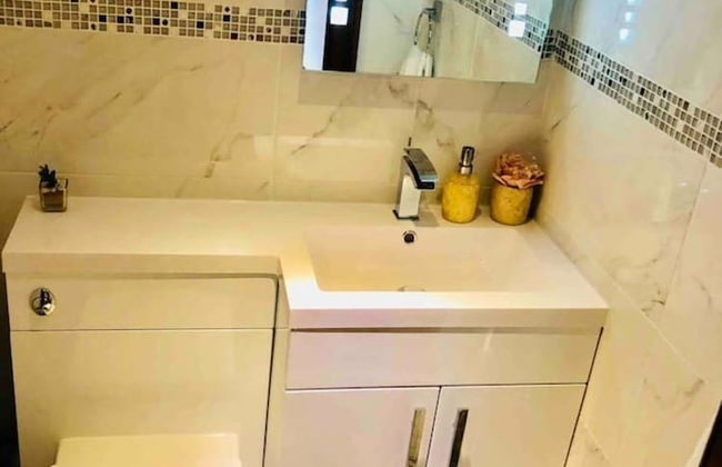 Beautiful 4-bed Villa in Glasgow - Foto 16