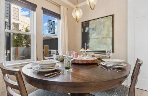 Sleek Home Near Old Town W/ Rftp Hot Tub & Mtn Views - Foto 26