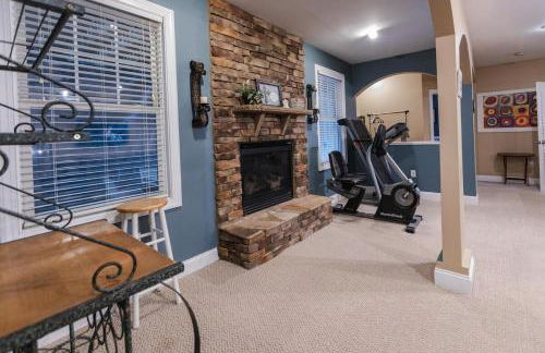 Spacious Basement in RDU RTP CARY area by JENDI - Foto 43