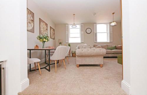 Apartment 11 Bluebridge with Free Parking - Photo 62