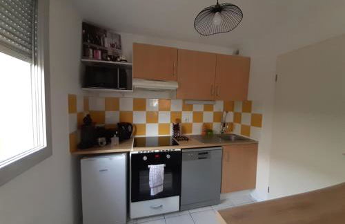 2 Bedrooms Confortable Wifi FIBRE ALL EQUIPMENT Provided Near Airbus Alten Expleo Thales Sopra - Photo 2