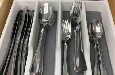 Stylish Lake home with HUGE POOL, Arcade with PS5,and Theater Just 5 min from Legoland - Foto 26