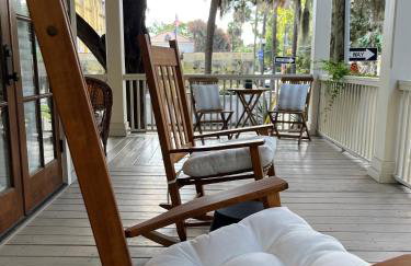 Couples Retreat, Walk to waterfront, shops and restaurants! - Foto 22