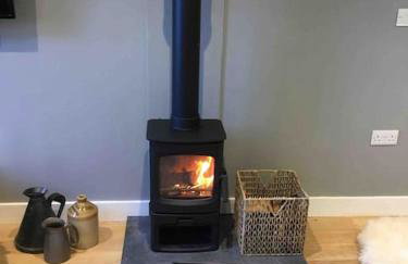 Cute studio cottage. Wood burner. Amazing views - Foto 12