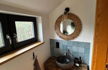 Bór i Woda - klimatyczny, drewniany dom w sercu jezior i lasów - Foto 4