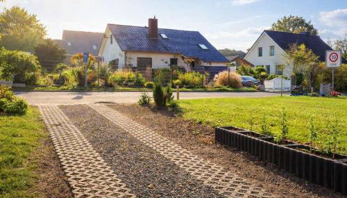 Moderne Ferienwohnung für Familien im Dachgeschoss - Foto 2, Garden