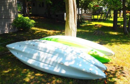 Cavalier Cottage - Private Lakefront w Kayaks! - Foto 5