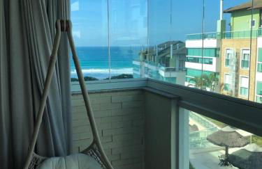 Praia do Santinho, de frente para mar - Foto 13