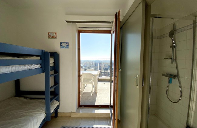 Attic Apartment Nieuwpoort With Coastal Views - Photo 6