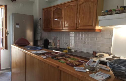 Μπαλκόνι του Αιγαίου father's house in Kimi - Photo 26