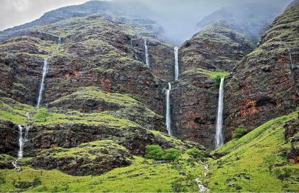 New 4 Bedroom Home with Ocean and Gorgeous Mountain Views in the gated community of Mauna Olu - Foto 9