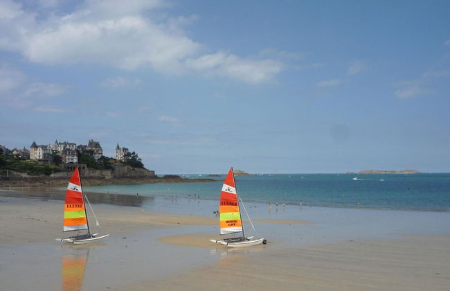 Quiet Duplex Apartment in St Briac sur Mer - Foto 18