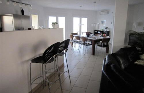 Luxurious villa in the sun - Photo 5