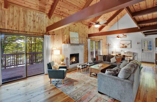 Lakefront Home, Hot Tub, Pool Access, Boats, Pets - Photo 38