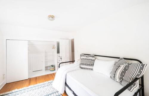 Berkshire Vacation Rentals: Chic Pittsfield Home With A View - Foto 22