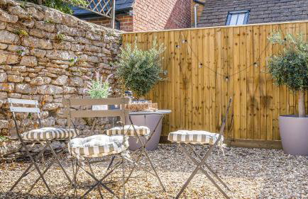 Brand New Luxury Cottage - Garden - Private Parking - Netflix - Coffee Station - Work Desk - Foto 3