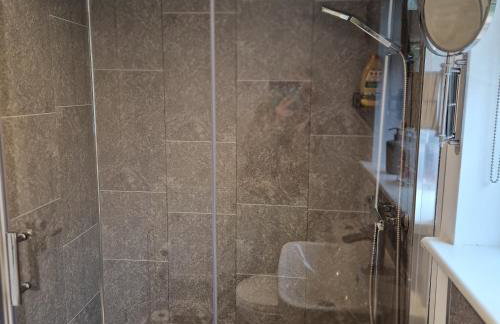 Welcoming ensuite bedroom - Foto 4