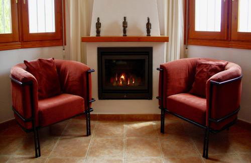 Peaceful Villa with Private Pool - Foto 11