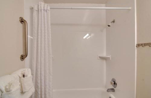 Hot Tub and Heated Pool! Ski Retreat in Winter Park - Foto 13