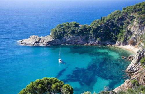 Nuevo, espacioso y confortable con pkg y piscina - Foto 37