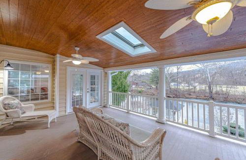 Jackson River Estate Main House Pool, Riverfront, sleeps 15 - Foto 5