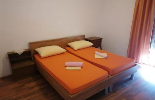 Apartman with Adriatic view "Biočić" - Foto 13