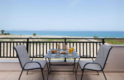 White&Blue Beachfront Luxury Suite - Foto 11