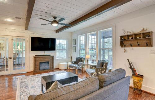 Cookout Ready! Family Gem with Fire Pit in Dickinson - Foto 2