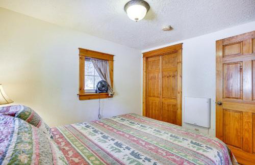 Secluded Stonewall Cabin with Mountain View! - Foto 15