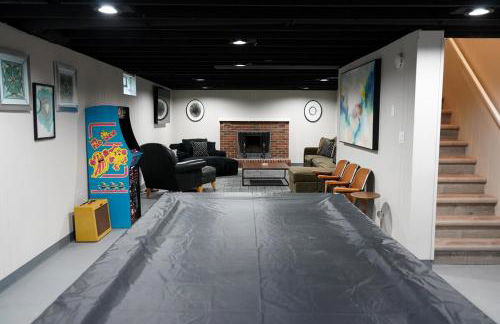 3BR Retreat near BrewDog, games, and lots of space - Foto 4