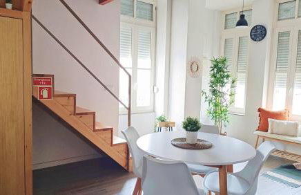 Mezzanine with courtyard in Porto n 29 - Foto 22