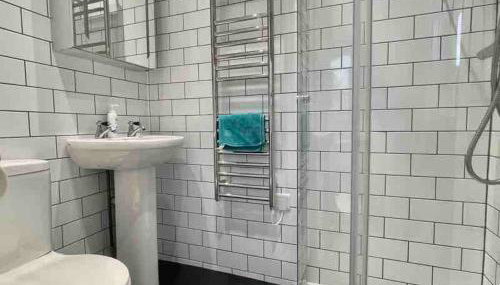Captain's Quarters - Heart of Cowes - sleeps 11 - Foto 5