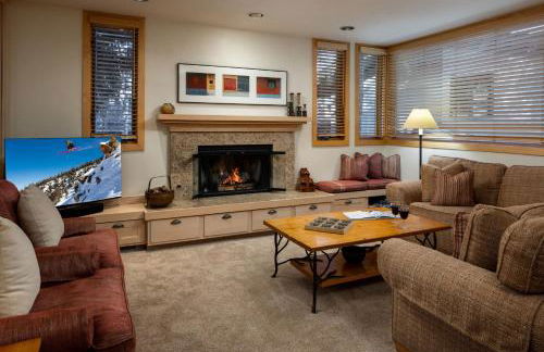 Tamarack Townhomes - CoralTree Residence Collection - Foto 10