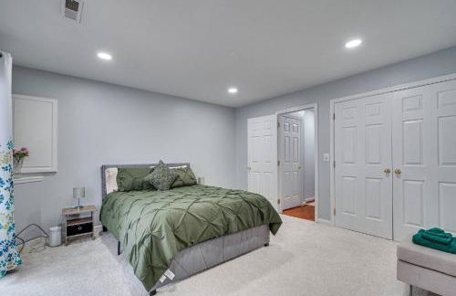 Peaceful Luxury 3 beds*Lake*Kitchen*LaundryMetro - Foto 14