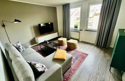 Apartment 2- Modernes Studio in Duisburg Meiderich, 4,7 km Hbf, U-Bahn 250m, Flughafen Düsseldorf 28 km, Landschaftspark 2,9 km, 5 Gehminuten von Herzklinik entfernt - Foto 10