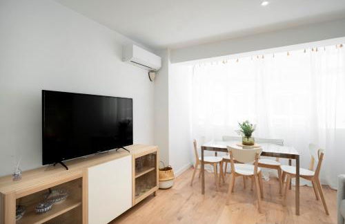 Ronda Suites junto estación tren y hospitales - Foto 16