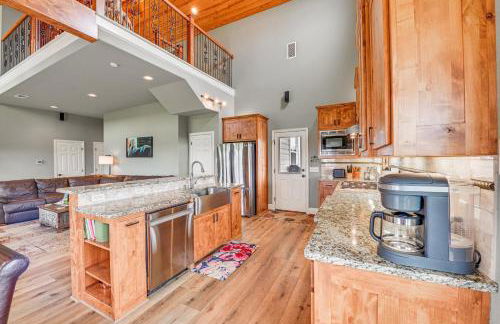 Farm Retreat with Furnished Patio 12 Mi to McKinney - Photo 9