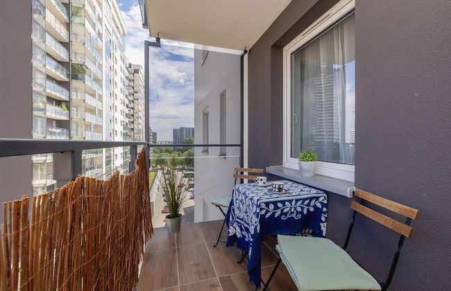 5th Floor Studio in Katowice by Renters - Photo 11