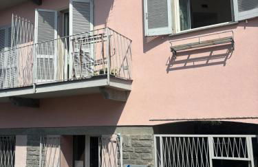 With your feet in the lake - Photo 18