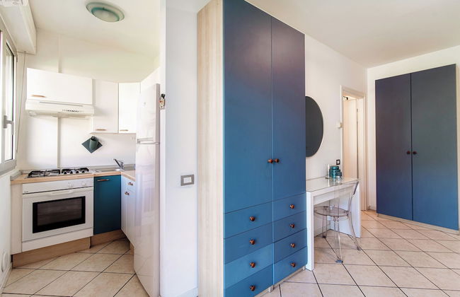 Tiny Blue - Photo 25