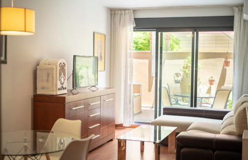 EnjoyGranada LUJO Piscina y Parking - Foto 36