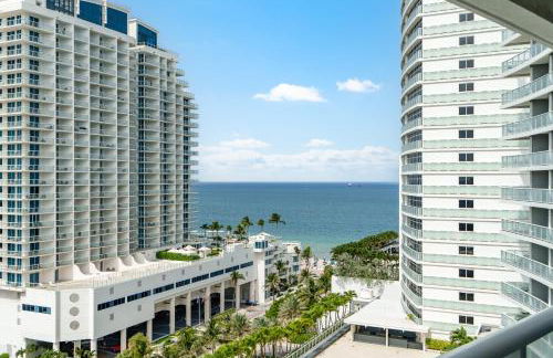 2BR Fort Lauderdale W Residence with Double Living Room, Ocean & Intercoastal Views, Brand New Sofas! - Foto 25